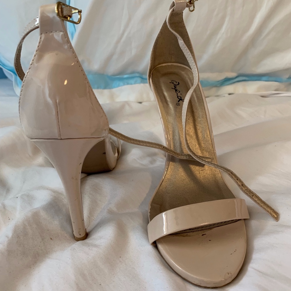 nude heels